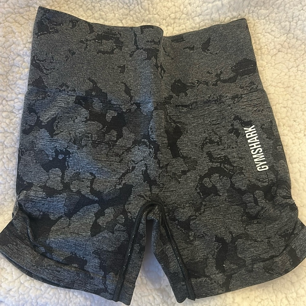 Gymshark adapt camo shorts